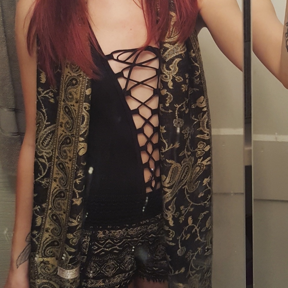 Iheartraves bodysuit